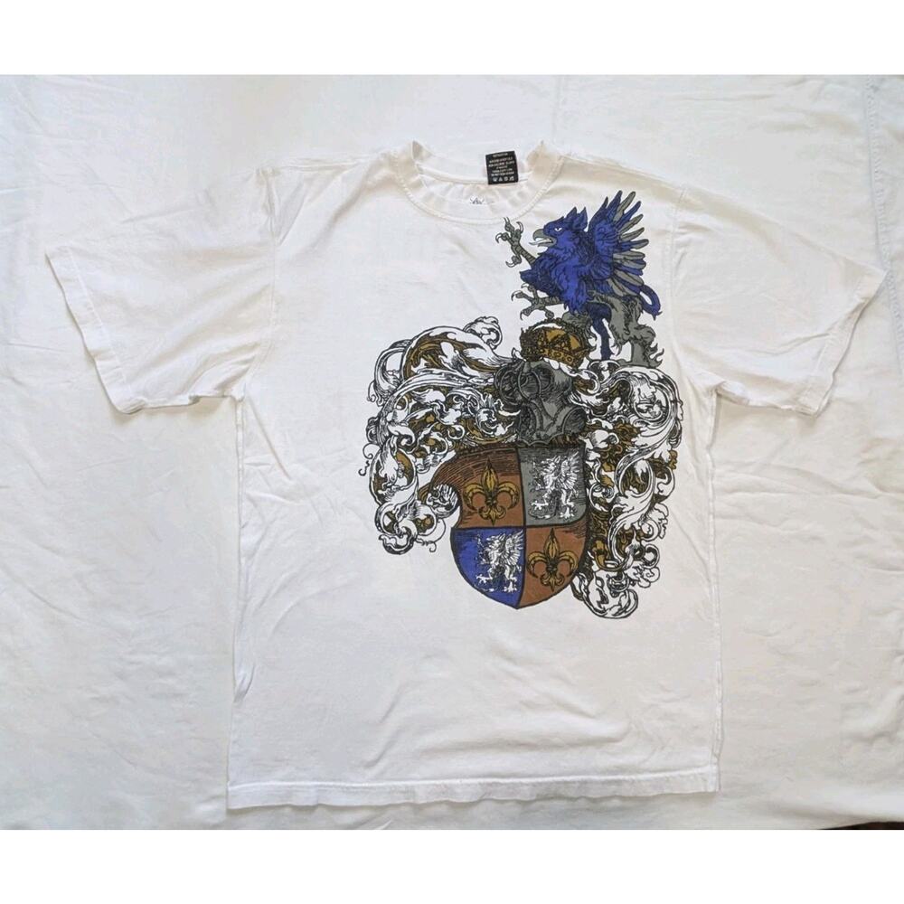 Vintage 2K4 Shield And Griffin Y2K White Tshirts Large